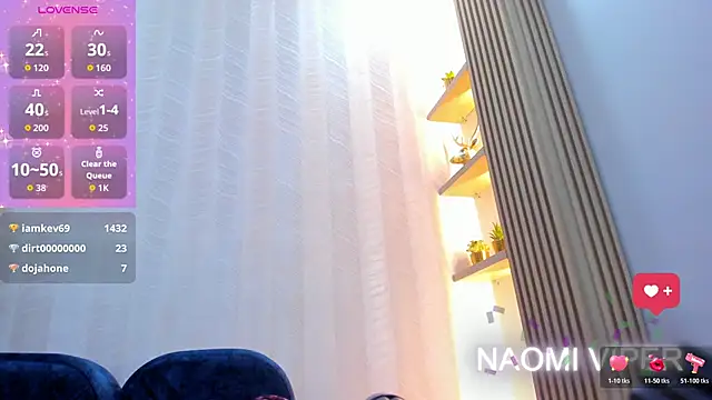 Naomii Viper online show from May 2026 04:04:02 PM