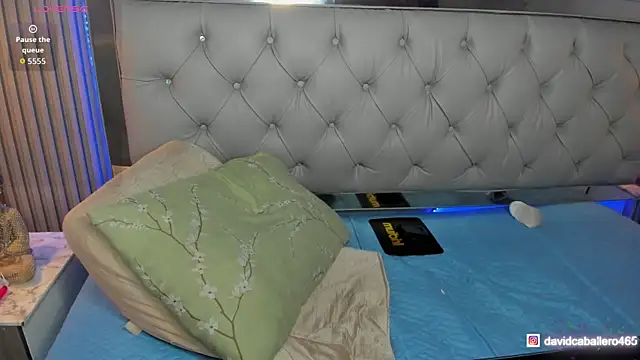 Estiv18  online show from April 2026 02:13:02 AM