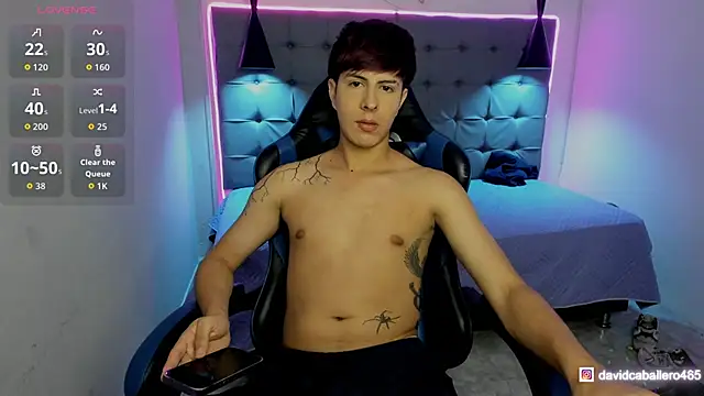 Estiv18  online show from February 2026 12:01:02 AM