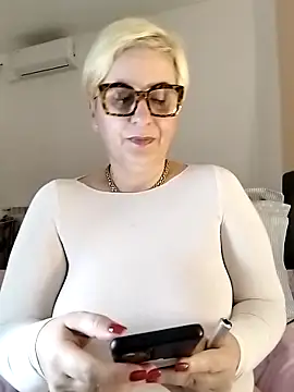 Pumabionda online show from March 2026 12:09:01 PM