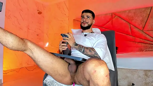 Snapshot of DickGriffith_ chatting on January 2026 01:26:02 PM DickGriffith online show from January 2026 01:26:02 PM