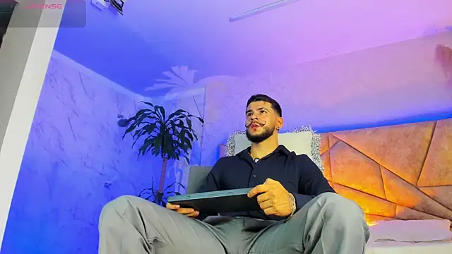 DickGriffith  online show from October 2025 11:22:02 AM