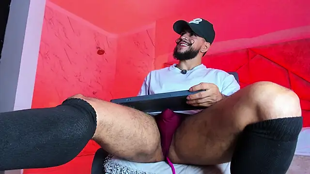 Snapshot of DickGriffith_ chatting on January 2026 11:16:02 AM DickGriffith online show from January 2026 11:16:02 AM