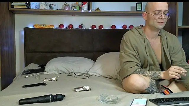 JackAdelaide online show from April 2026 12:01:02 AM