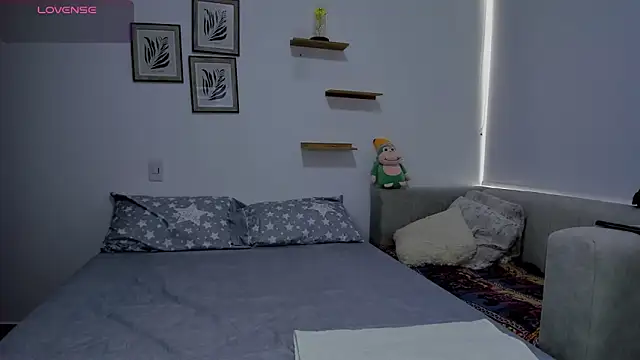 sarita bigbooty  online show from November 2025 03:39:01 PM