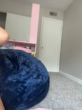 angelicasn0w online show from August 2026 03:17:01 PM