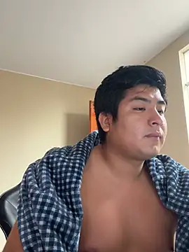 Snapshot of Luis3412ale chatting on May 2026 04:02:02 PM Luis3412ale online show from May 2026 04:02:02 PM