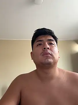 Snapshot of Luis3412ale chatting on June 2026 05:23:02 PM Luis3412ale online show from June 2026 05:23:02 PM