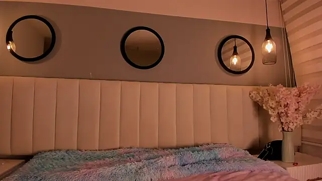 Snapshot of alice_lodge chatting on November 2025 03:28:02 AM alice lodge online show from November 2025 03:28:02 AM