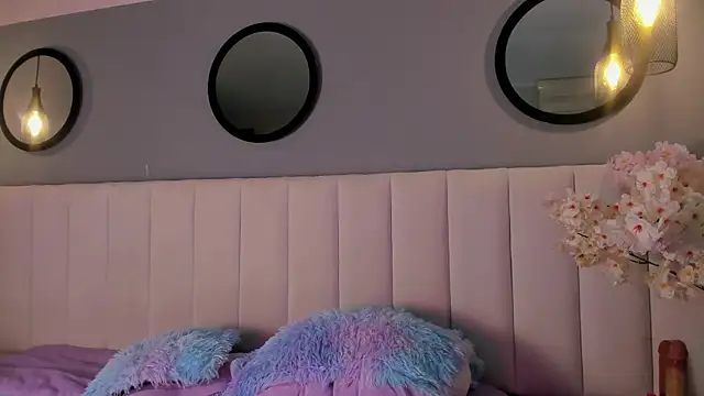 alice lodge online show from October 2025 12:17:02 PM