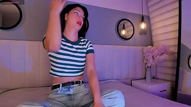 Snapshot of alice_lodge chatting on November 2025 03:07:01 AM alice lodge online show from November 2025 03:07:01 AM