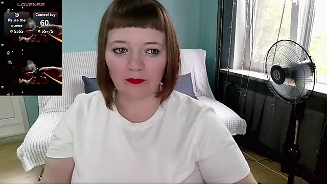 Snapshot of LizaMilfa chatting on July 2026 10:37:02 AM LizaMilfa online show from July 2026 10:37:02 AM