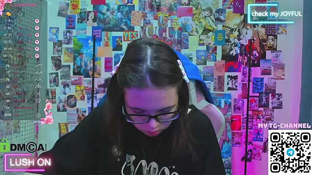 Chio Mio online show from September 2025 01:35:01 AM
