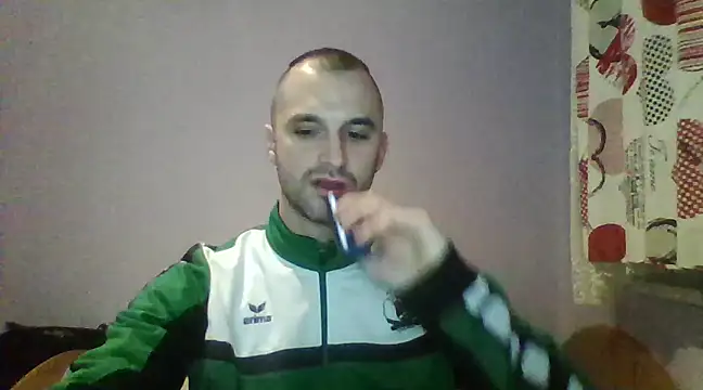 OskarBreno online show from February 2025 09:35:02 PM