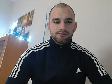 OskarBreno online show from April 2026 08:31:01 PM