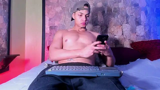 RyanGreys online show from February 2025 11:53:01 AM