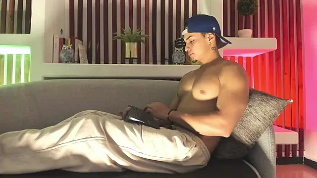 RyanGreys online show from September 2025 04:07:02 AM