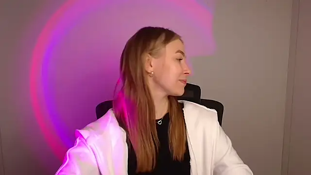 Dana flowers online show from October 2025 05:28:02 AM