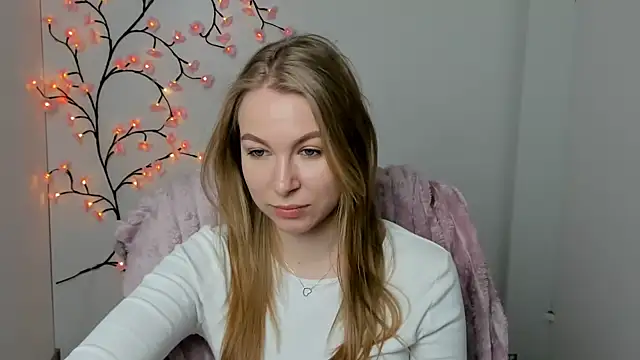 Dana flowers online show from December 2025 06:40:01 AM