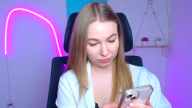 Dana flowers online show from March 2026 06:20:01 AM