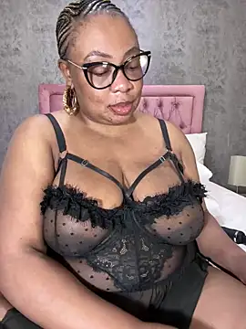 VixenRoyaleX online show from April 2026 02:13:02 AM