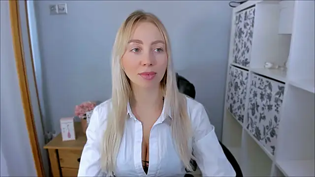 MargaritaRose online show from January 2026 03:27:01 PM