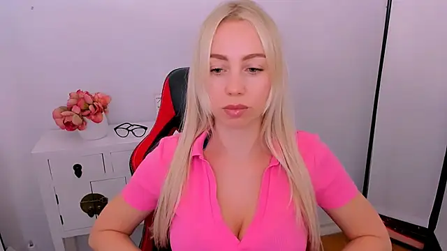 MargaritaRose online show from April 2026 02:19:01 PM