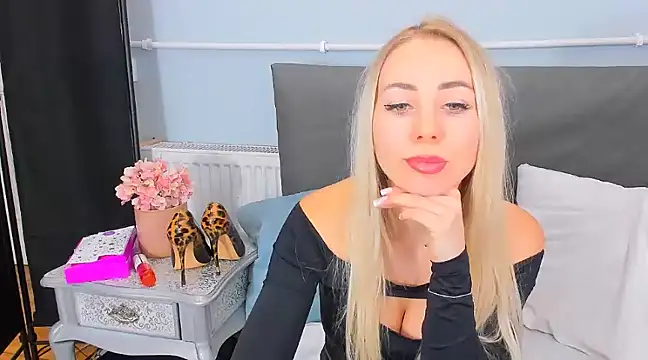 MargaritaRose online show from March 2025 06:46:01 PM