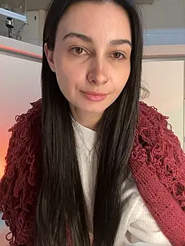 lunalovelee online show from November 2025 04:21:01 PM