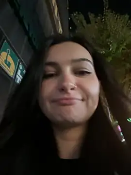 lunalovelee online show from November 2025 03:49:02 PM