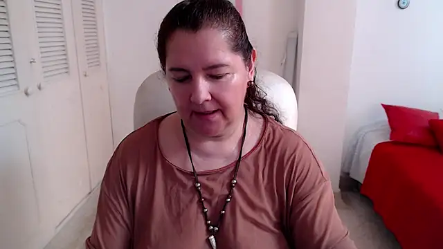 leonela 69 online show from June 2026 02:29:02 PM