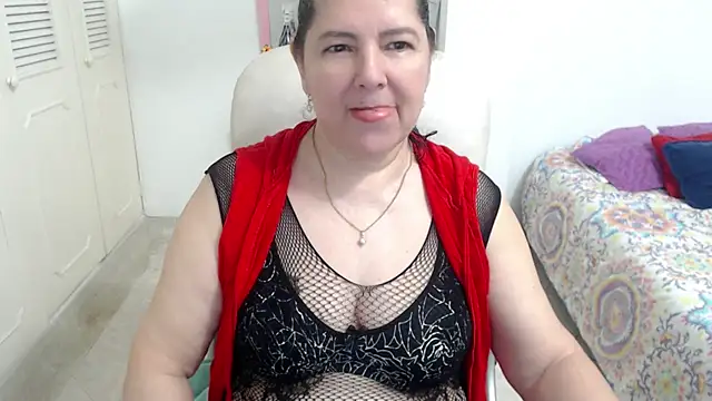 leonela 69 online show from May 2026 11:40:02 PM