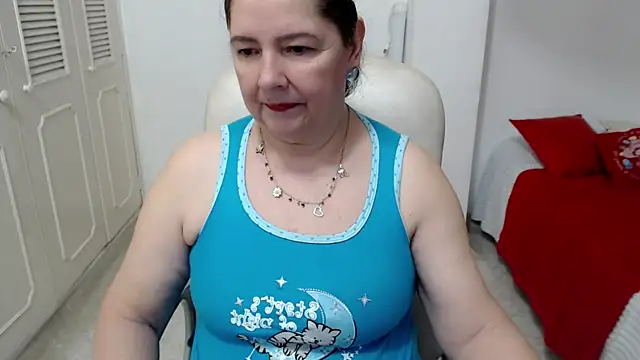 leonela 69 online show from June 2026 11:21:01 PM