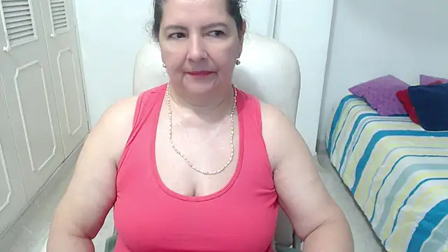 leonela 69 online show from May 2026 10:35:01 AM