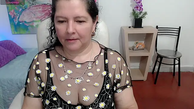 Snapshot of leonela_69 chatting on March 2025 12:25:02 AM leonela 69 online show from March 2025 12:25:02 AM