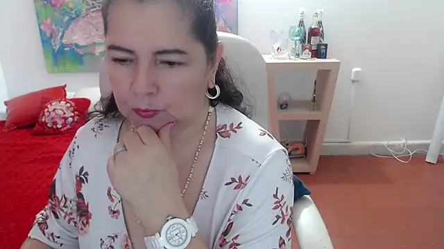 leonela 69 online show from February 2026 12:41:01 AM