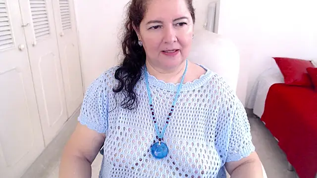 leonela 69 online show from June 2026 11:37:02 AM