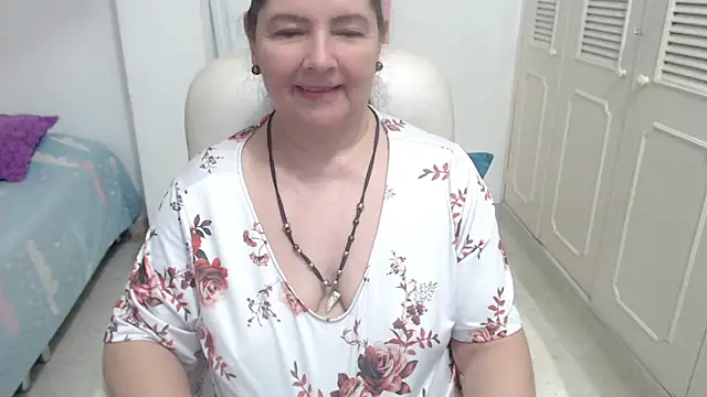 leonela 69 online show from July 2026 11:50:01 AM