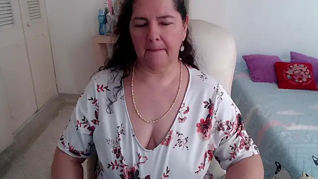 leonela 69 online show from March 2026 01:02:02 PM