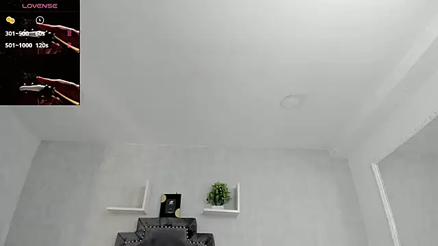 EmiliaRose  online show from November 2025 09:07:01 PM