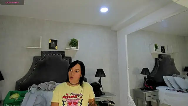 EmiliaRose  online show from October 2025 08:50:02 PM