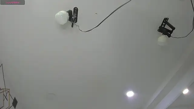 EmiliaRose  online show from April 2026 08:59:01 PM