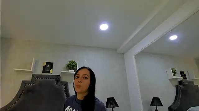 EmiliaRose  online show from November 2025 08:36:01 PM