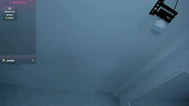 Snapshot of EmiliaRose_ chatting on April 2026 09:34:01 PM EmiliaRose online show from April 2026 09:34:01 PM