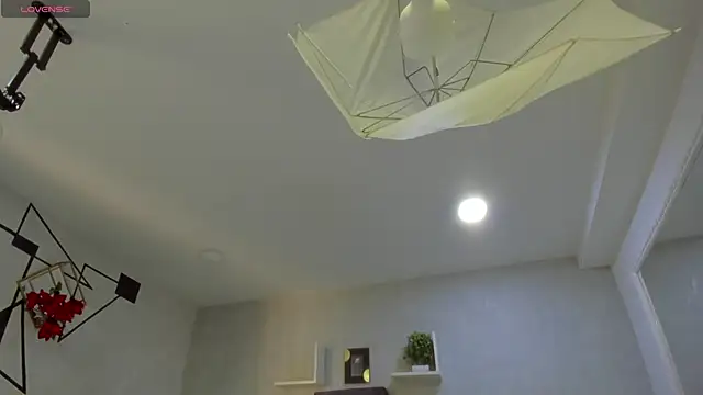 EmiliaRose  online show from November 2025 09:07:01 PM