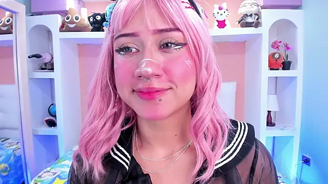 miss   megan online show from October 2025 02:35:02 AM