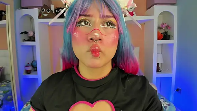 miss   megan online show from October 2025 02:34:01 AM