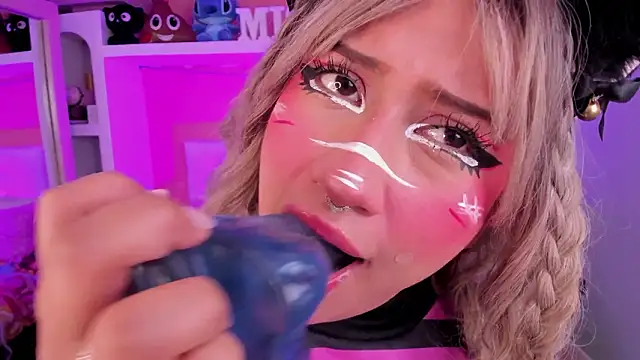 miss   megan online show from March 2026 02:11:01 AM