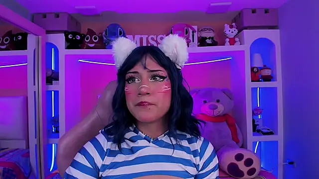 Snapshot of miss___megan chatting on May 2026 02:33:01 AM miss megan online show from May 2026 02:33:01 AM