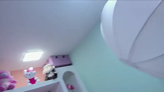 miss   megan online show from November 2025 06:07:02 PM